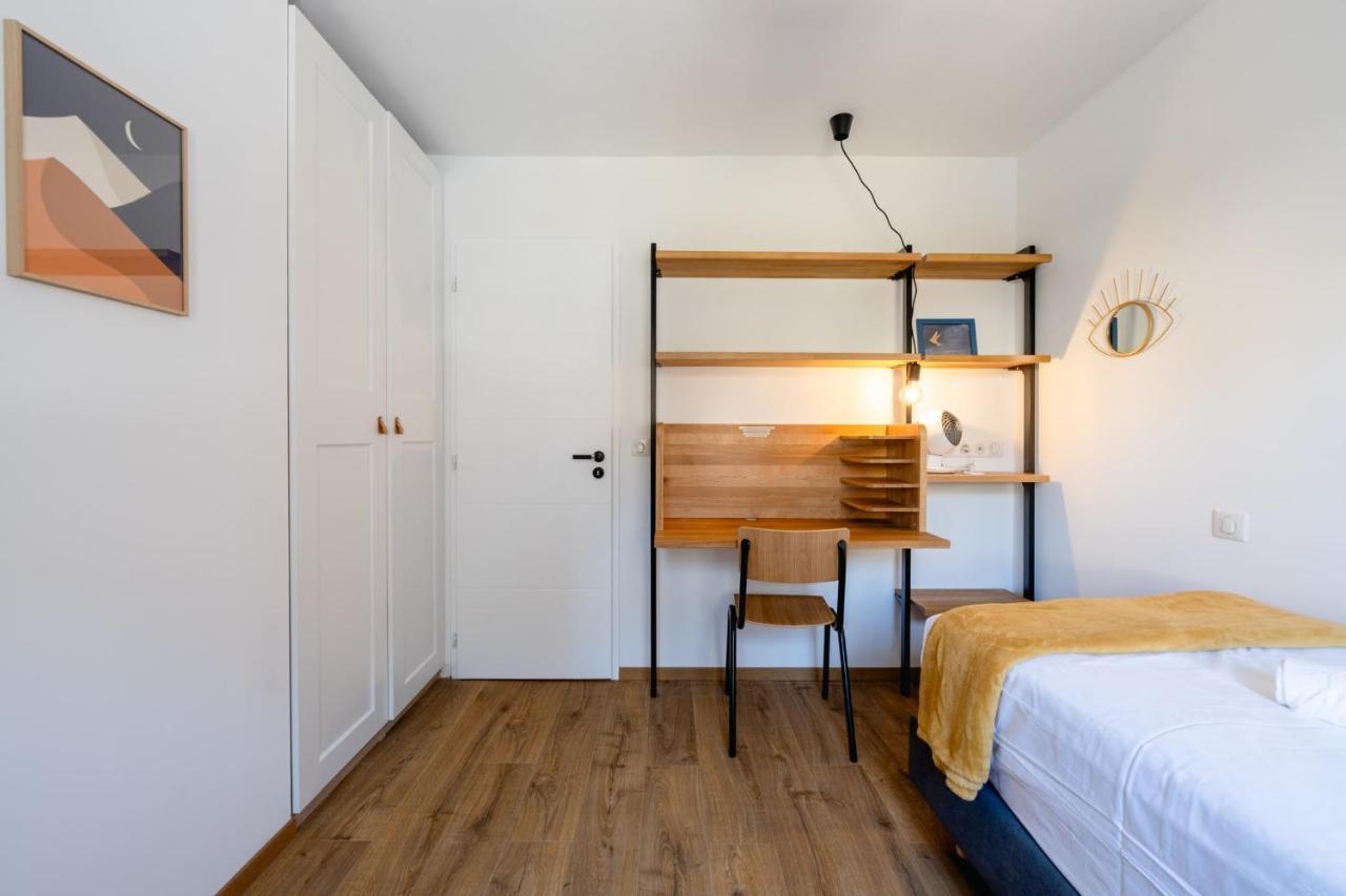 Les Hirondelles - Appartement 3 Chambres A Анси Экстерьер фото